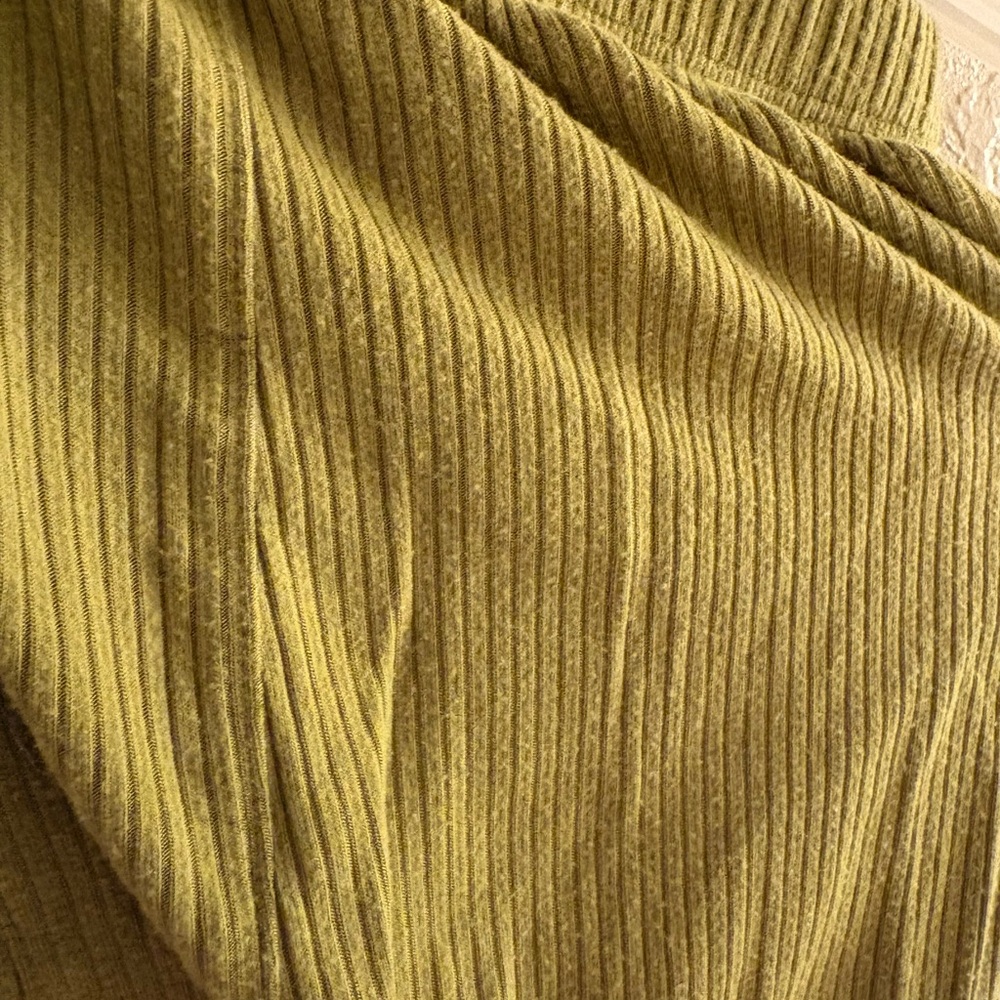 Kate Quinn Ribbed Green Leggings - Olive 2T Modal/Span - Picture 2 of 3